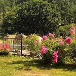Rural Centre Manche, Calme, Jardin, Parking, 17km Des Plages Casa de Férias *