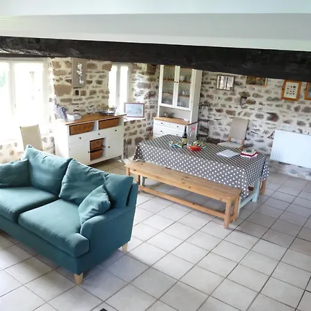 Rural Centre Manche, Calme, Jardin, Parking, 17km Des Plages Casa de Férias