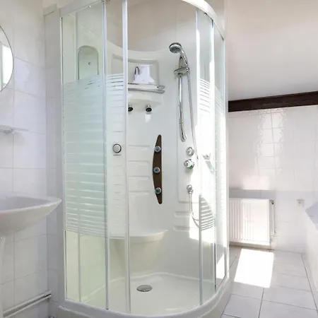 Rural Centre Manche, Calme, Jardin, Parking, 17km Des Plages Casa de Férias Montpinchon