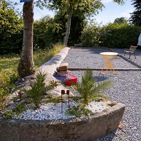 Rural Centre Manche, Calme, Jardin, Parking, 17km Des Plages