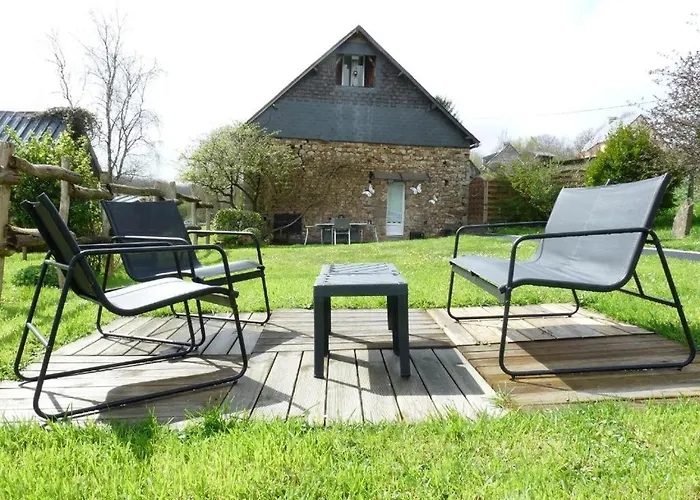 Rural Centre Manche, Calme, Jardin, Parking, 17km Des Plages * Montpinchon
