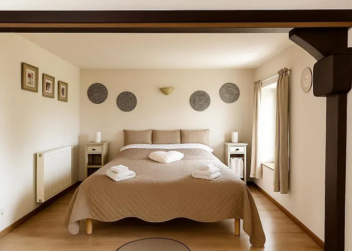 Rural Centre Manche, Calme, Jardin, Parking, 17km Des Plages *