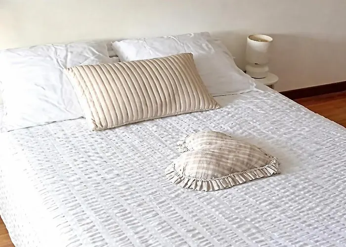 Rural Centre Manche, Calme, Jardin, Parking, 17km Des Plages