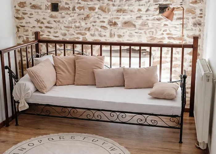 Casa de Férias Rural Centre Manche, Calme, Jardin, Parking, 17km Des Plages