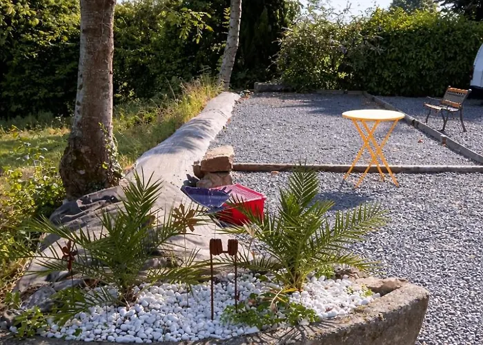 Rural Centre Manche, Calme, Jardin, Parking, 17km Des Plages